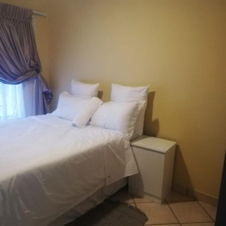 Mandulia Guest House Mbombela Buitenkant foto